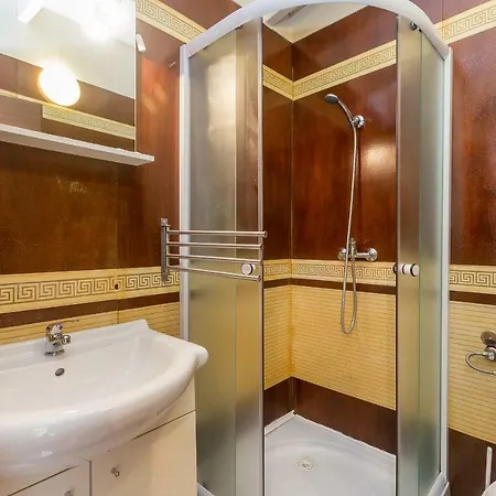 Mobile Homes Uvala Slana *