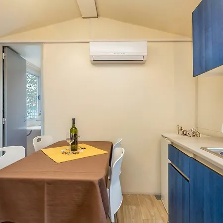 Mobile Homes Uvala Slana Selce
