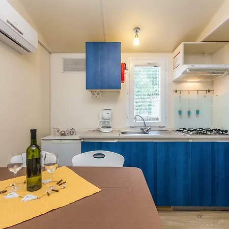 Mobile Homes Uvala Slana Campeggio Selce